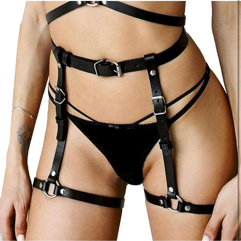 Women's Garter Belts Punk faux Leather Adjustable Body Harness